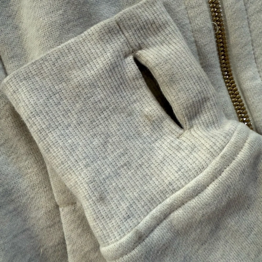 Lululemon 6 oatmeal grey Gray Zip-Up Hoodie with gold accents - Picture 4 of 6